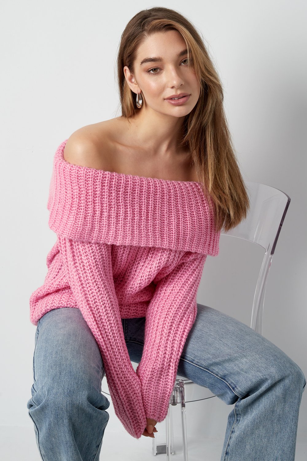 Knitted off-the-shoulder sweater h5Picture2
